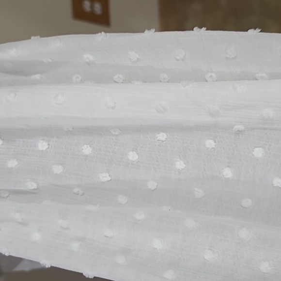 NWT Riley & Rae White Blouse - Picture 5 of 12